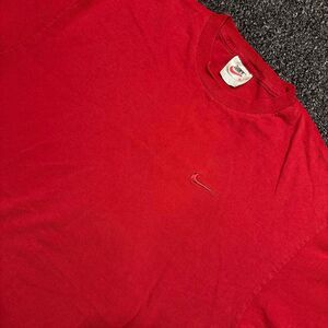 Nike Embroidered Swoosh T-Shirt – Red – Size L